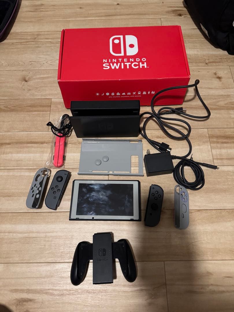 Nintendo Switch 本体 ブラック/グレー