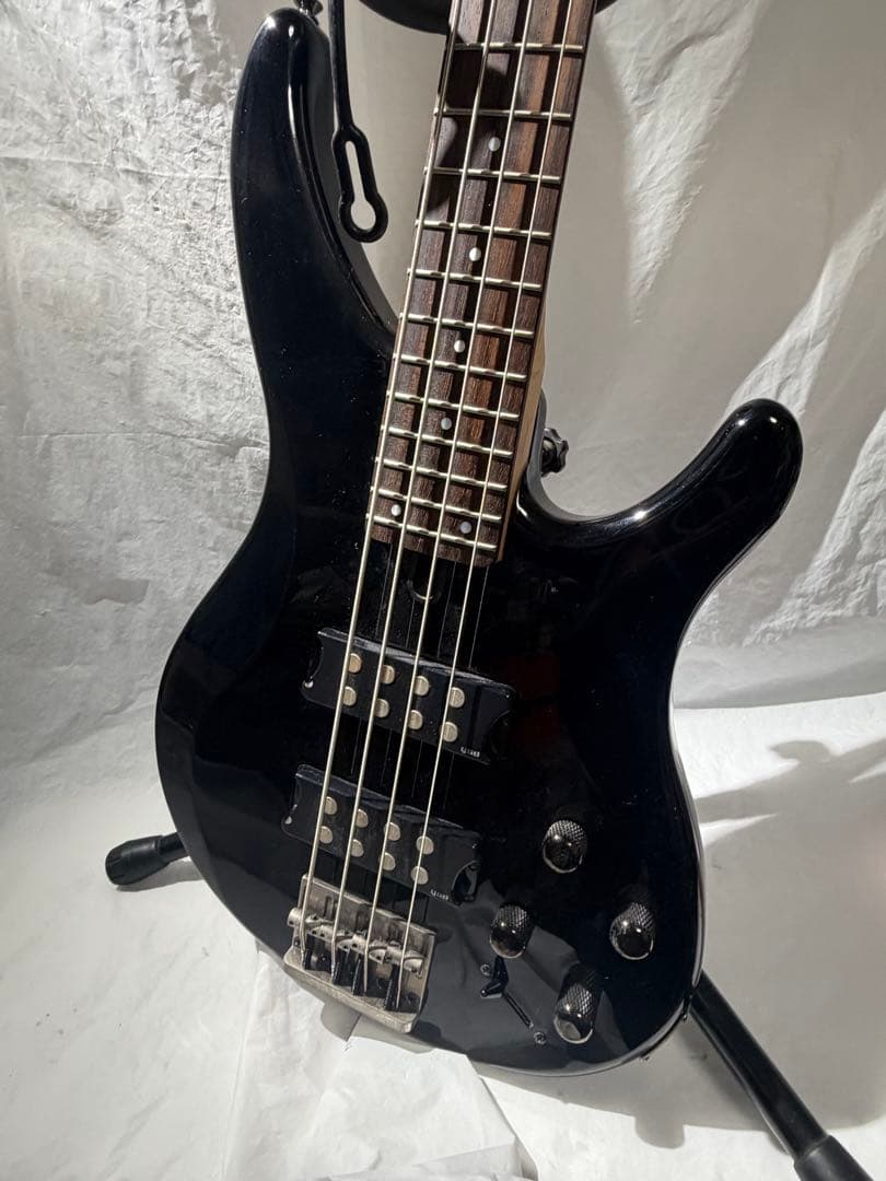 YAMAHA ベース　TRBX304 黒　現状品