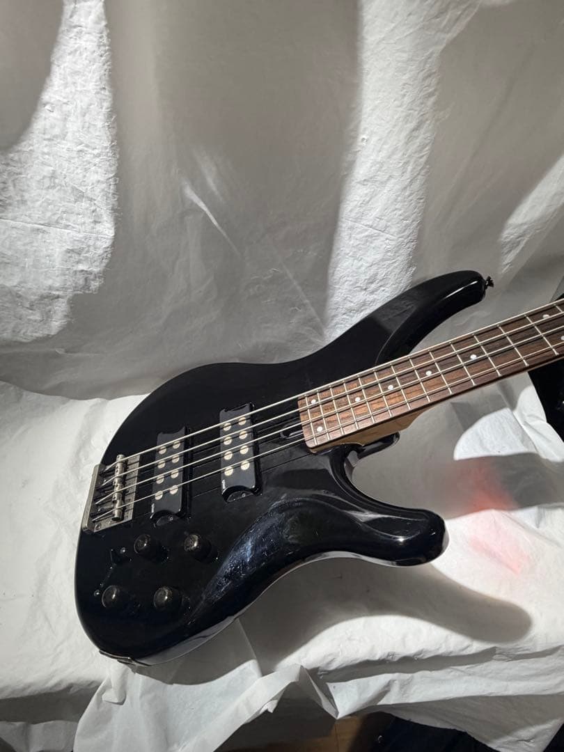 YAMAHA ベース　TRBX304 黒　現状品