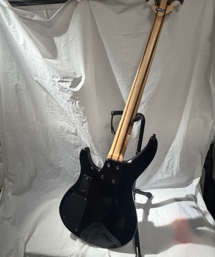 YAMAHA ベース　TRBX304 黒　現状品