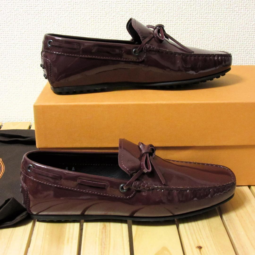 新品 TOD'S ゴンミーニ ドライビングシューズ パテント ボルドー UK6