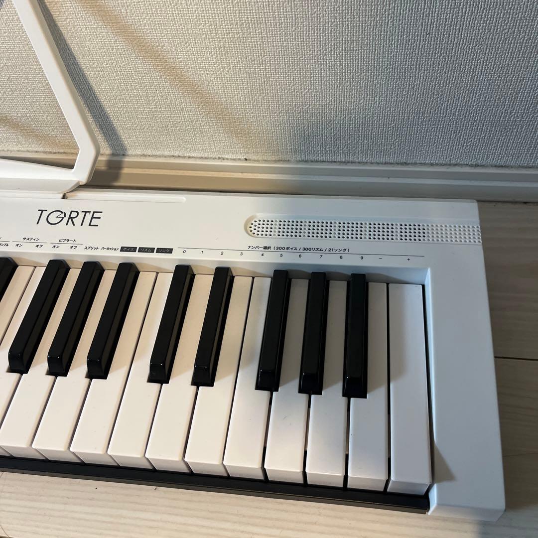 TORTE 電子ピアノ61鍵盤キーボード　録音機能付き　人気商品　最終値下げ