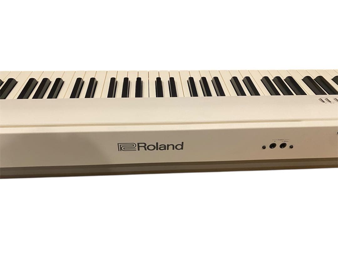 鍵盤楽器 Roland FP-30x