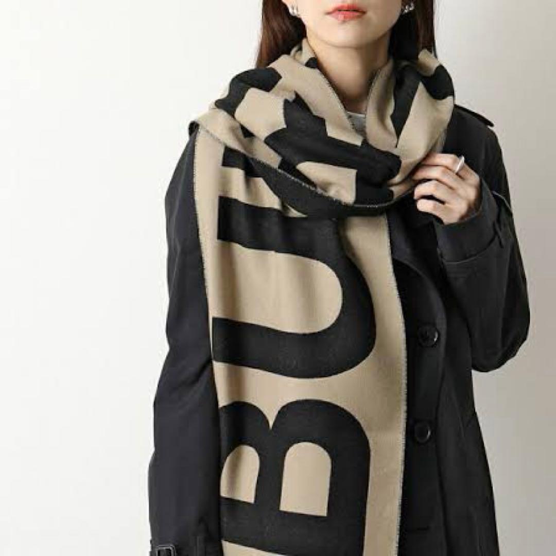 ラストセールBURBERRY ウールマフラー ベージュ ブラック