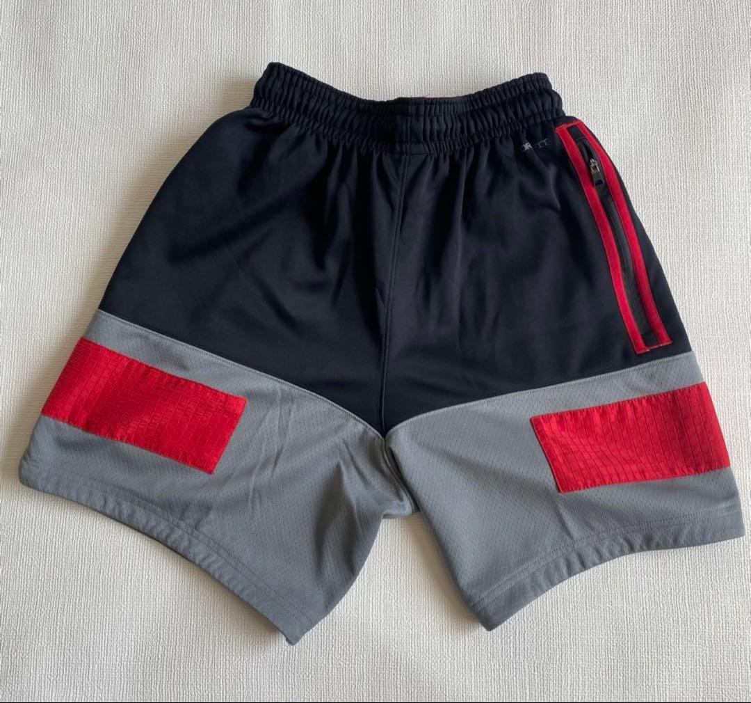 NIKE ジョーダン セットアップ タンクトップ（L） ハーフパンツ（M）