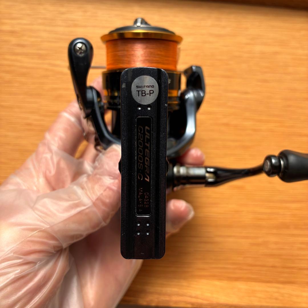 21アルテグラC2000S SHIMANO リール　スピニングリール