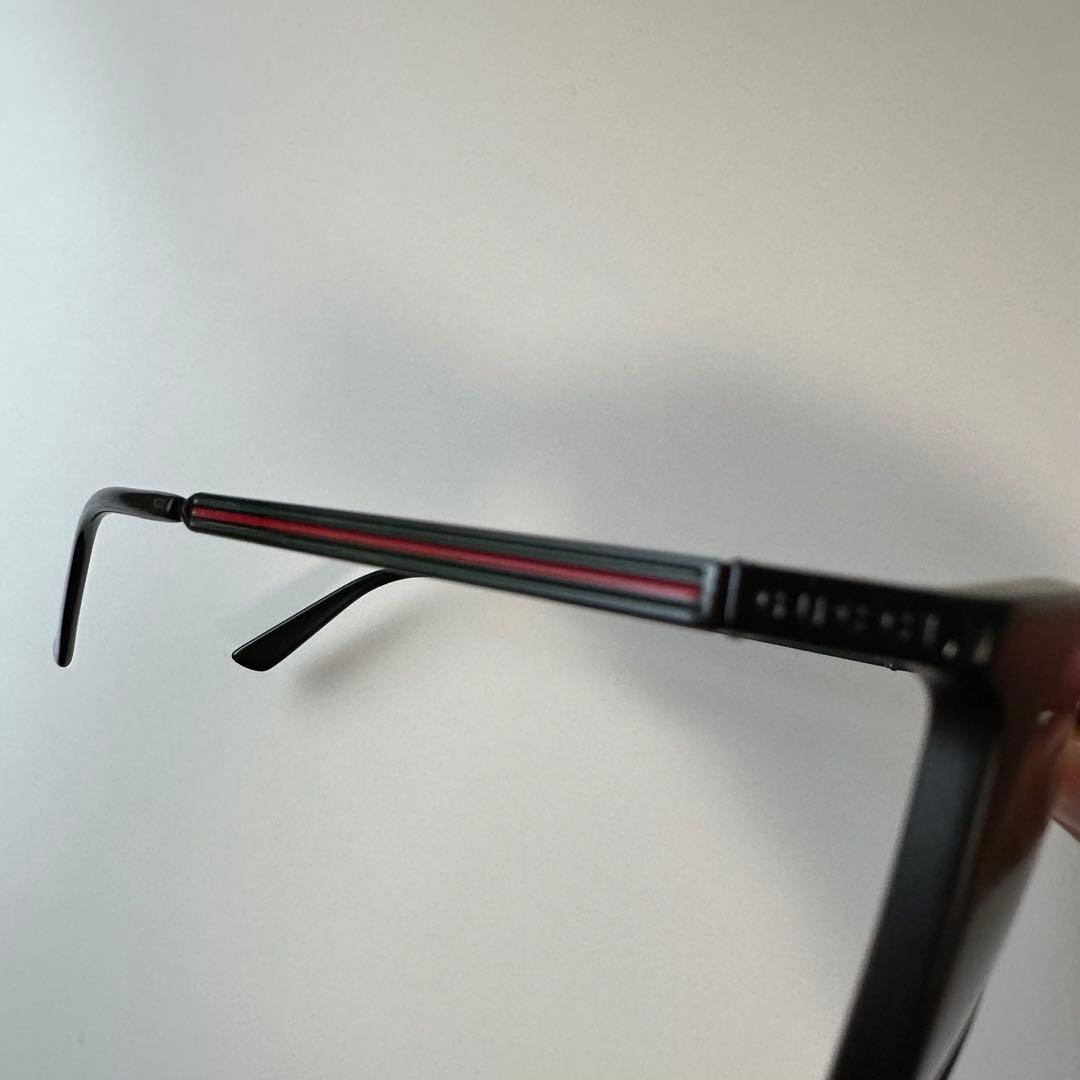 GUCCI ブラック サングラス ケース付き