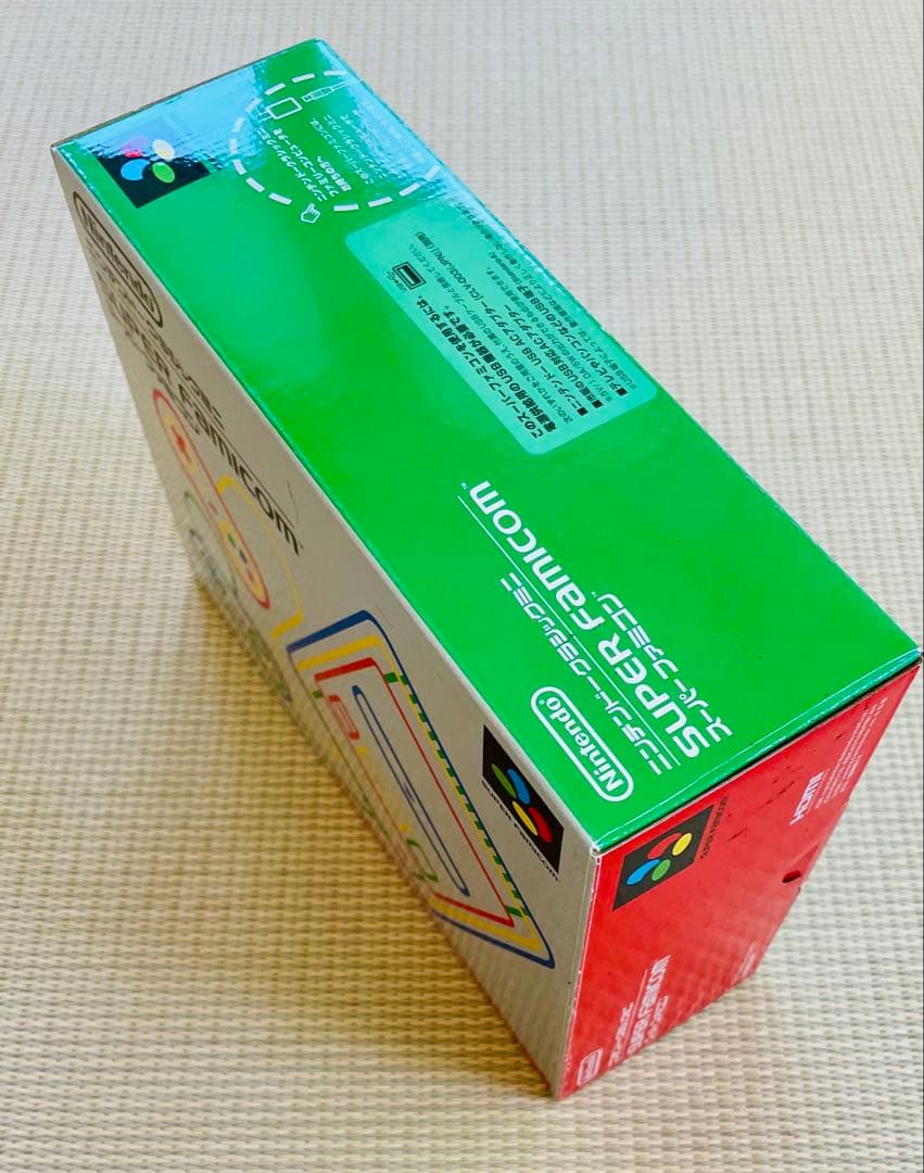【美品】ニンテンドークラシックミニ　スーパーファミコン