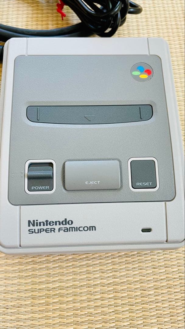 【美品】ニンテンドークラシックミニ　スーパーファミコン