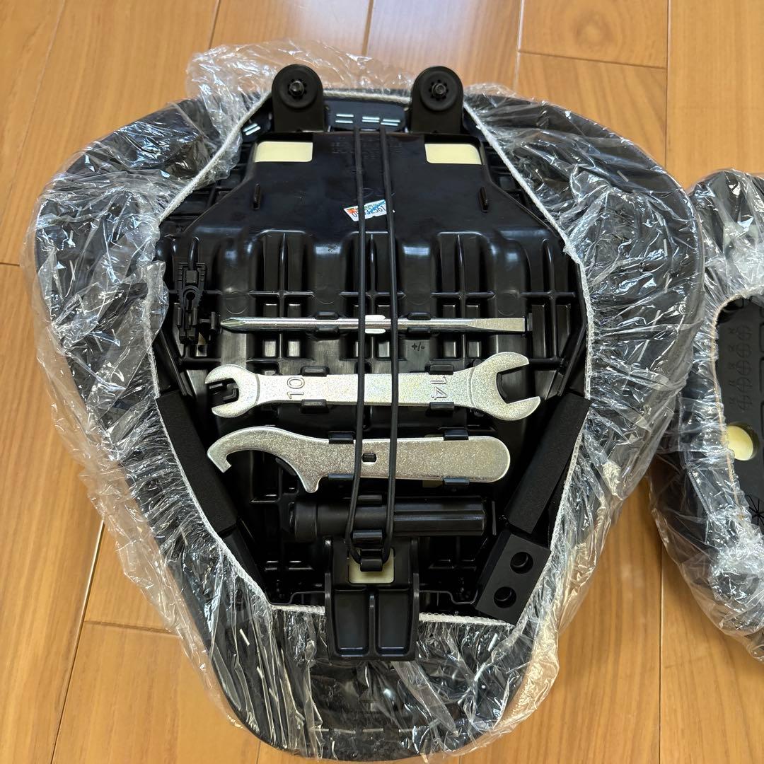 HONDA レブル250 2025年式　純正シート　新品