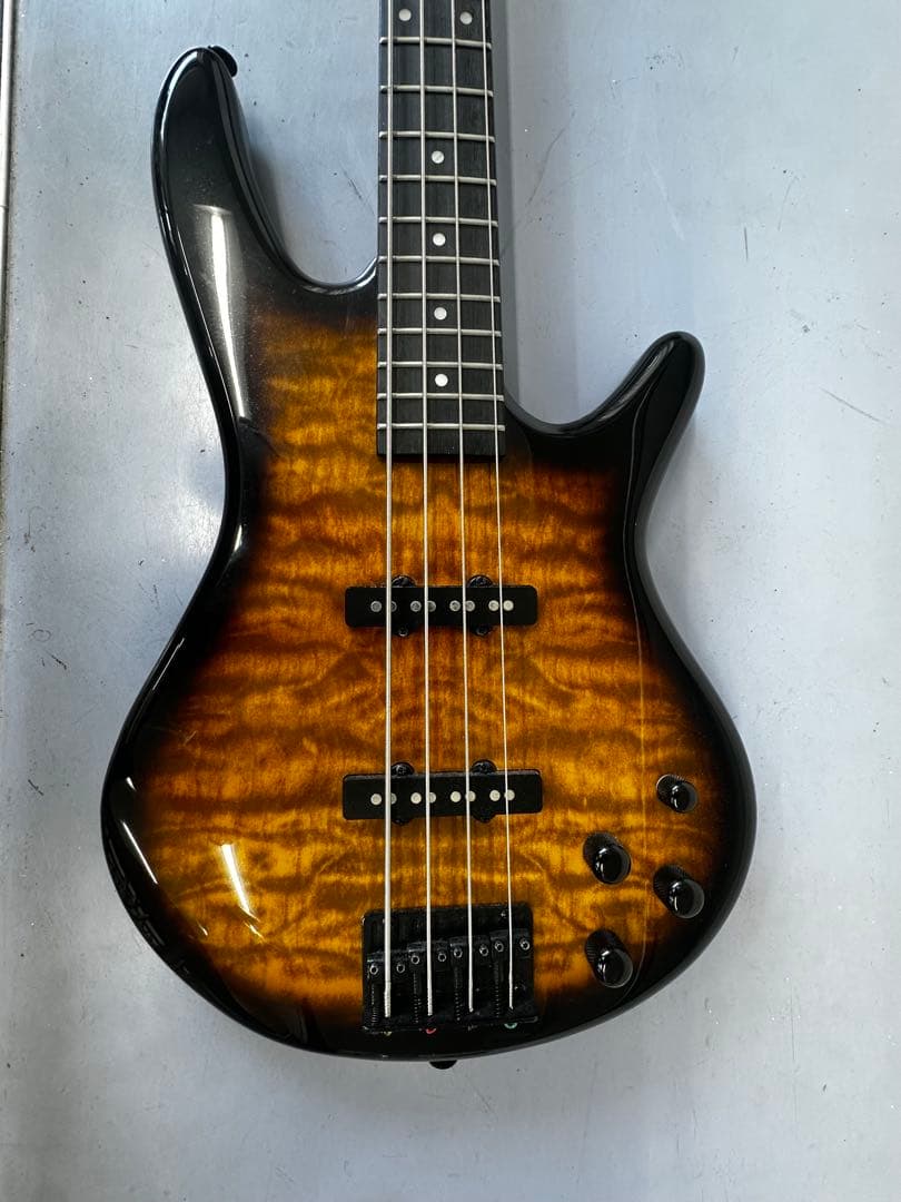 F*a様 Ibanez GSR280QA