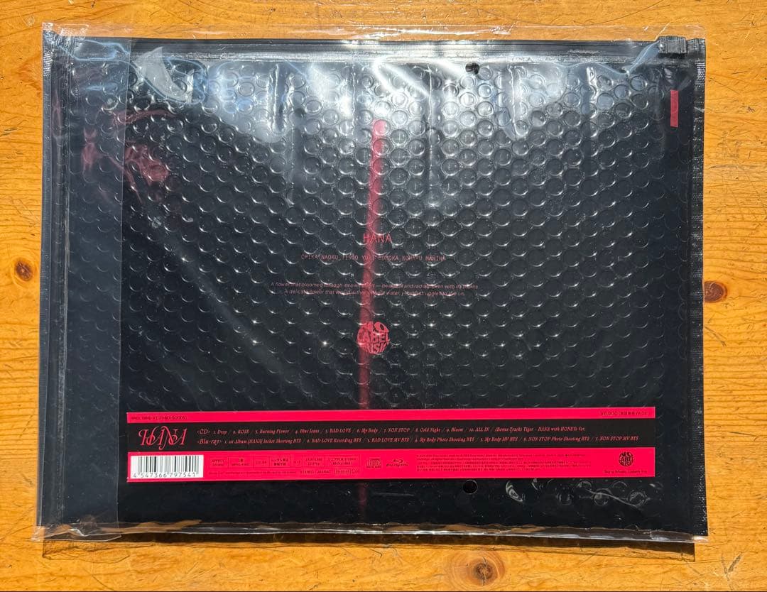HANA 1st ALBUM CD & ブルーレイ　完全生産限定盤特典