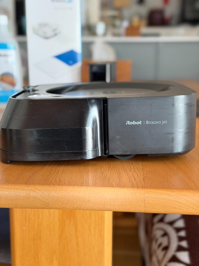 【消耗品多数付属】iRobot ブラーバジェット m6 ブラック 床拭きロボット