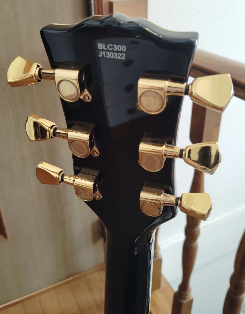 BLC300 レスポールタイプ エレキギター ぼっち・ざ・ろっく！