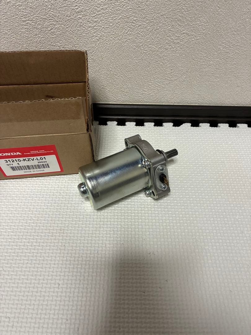 カブ　スターター　セルモーター　31210-KZV-L01 HONDA純正部品