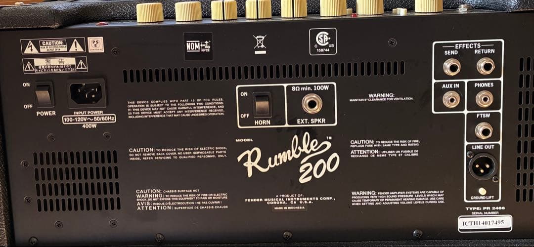 カ*店様 フェンダー　ベースアンプ　ランブル200 V3
