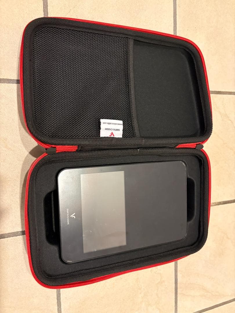 【訳アリ・格安】Swing Caddie SC4 ゴルフ練習機 専用ケース付き
