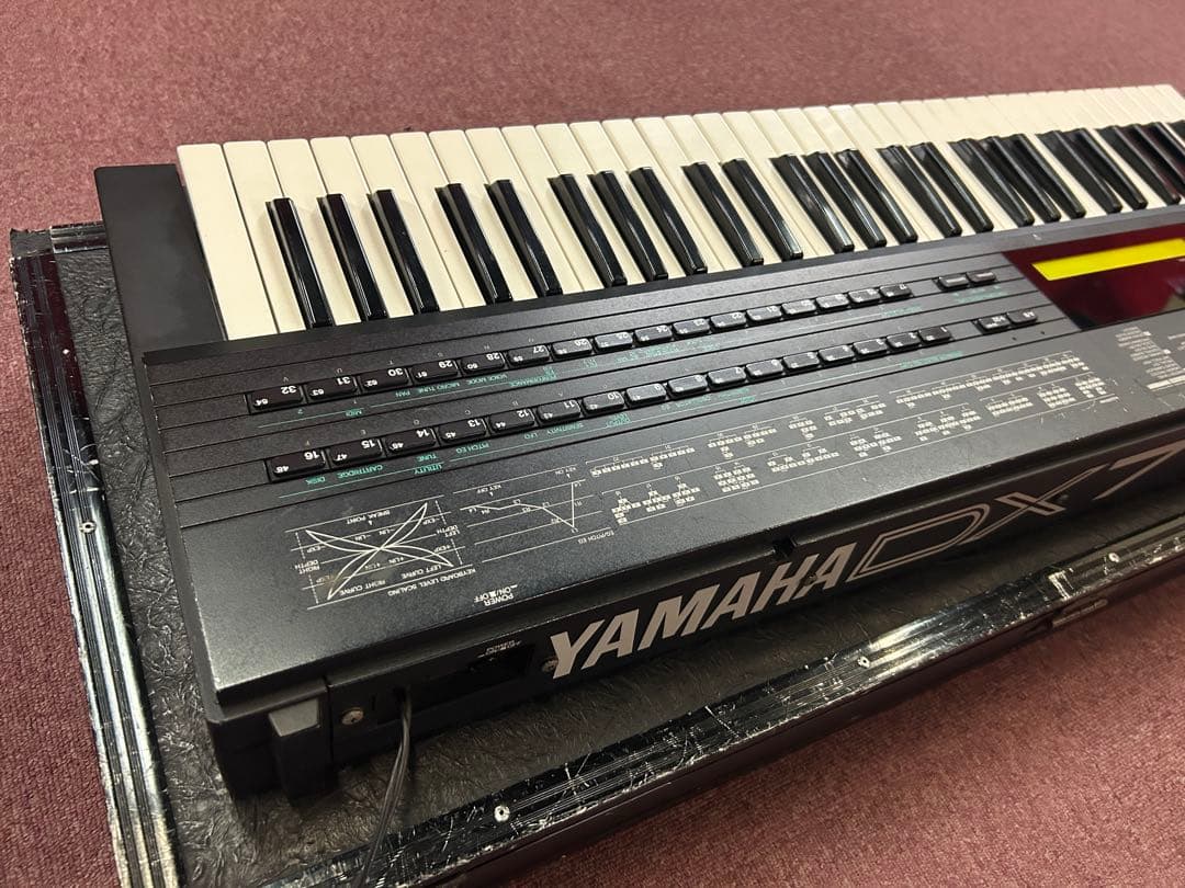 【YAMAHA DX7II FDデジタルシンセサイザー】中古品