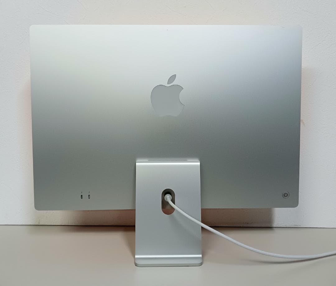 N*O様 Apple iMac 2021 24インチ M1 8GB 256GB
