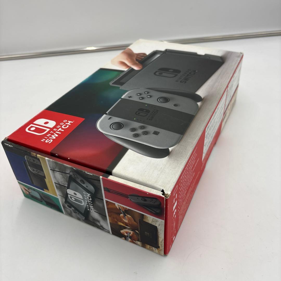 美品　【動作確認済・初期化済】NintendoSwitch本体