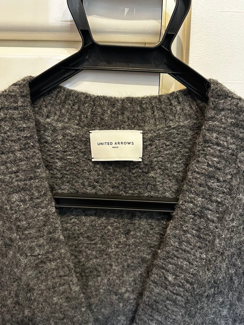 【値下げ中】UNITED ARROWS Vネックニットカーディガンウールアルパカ