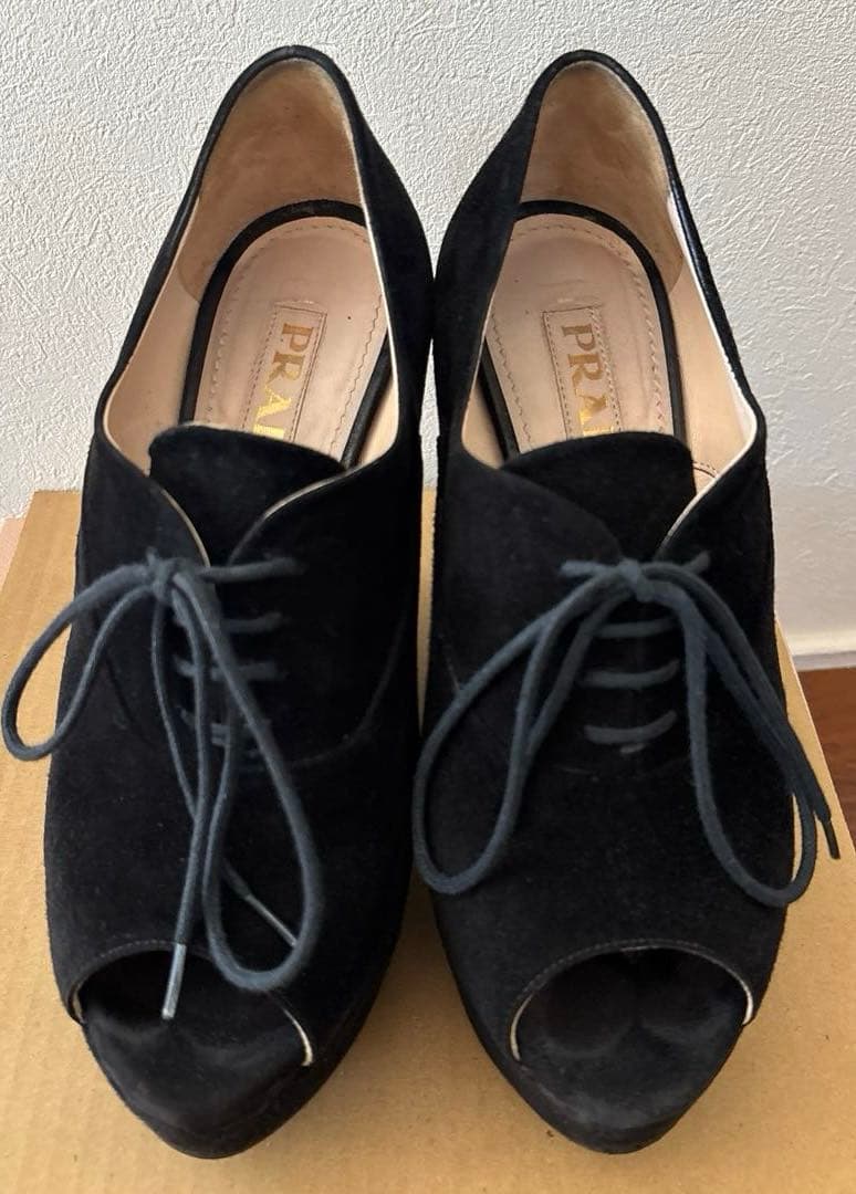 PRADA プラダ　ブラック　スウェード　ピープトゥ　厚底　ブーティー　36