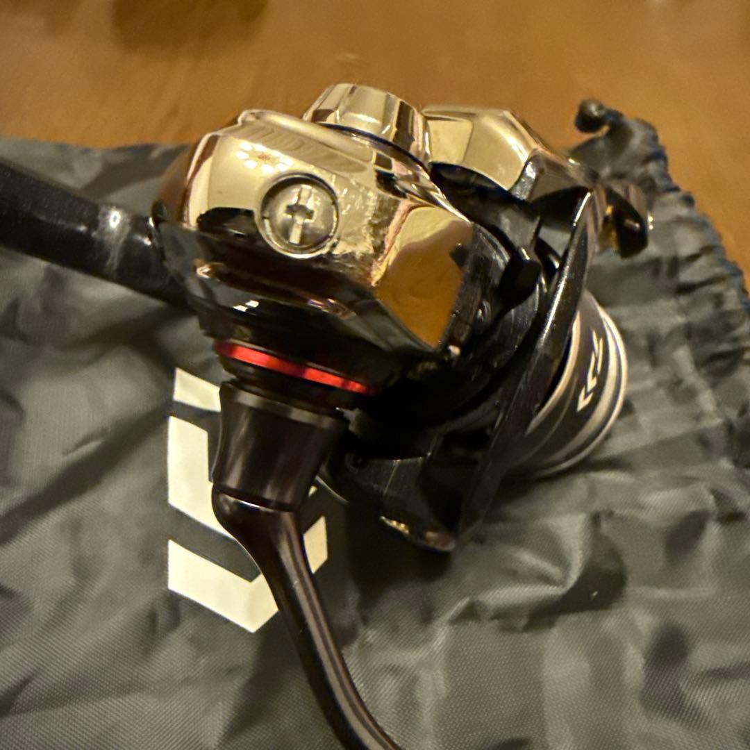 Daiwa スピニングリール　月下美人　X LT2000S-P