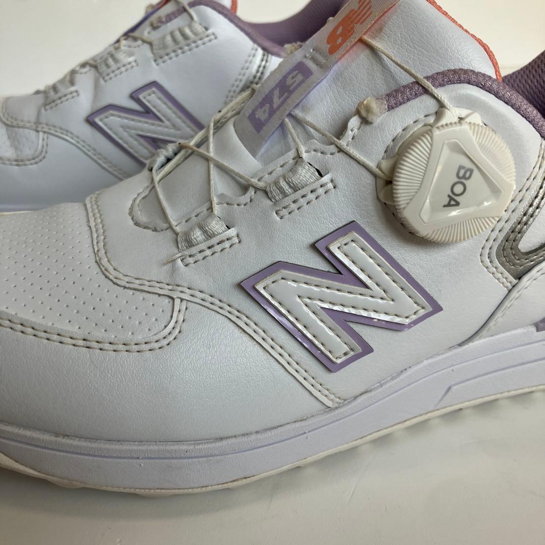 【極美品】NB ニューバランスゴルフ 23cm 574 白 スパイクレス 2E