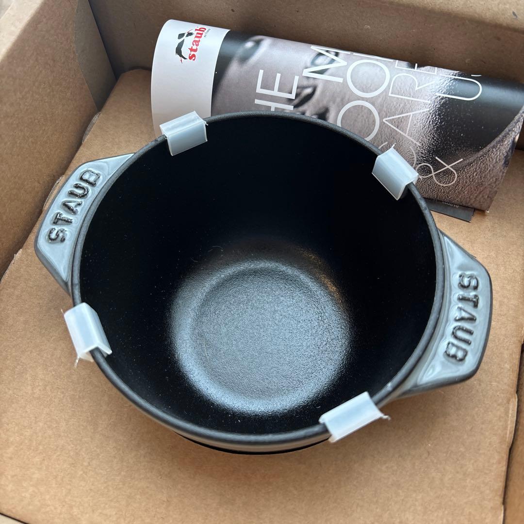 【新品未使用品】ストウブ　ラ・ココット　ゴハン 12センチ　グレー