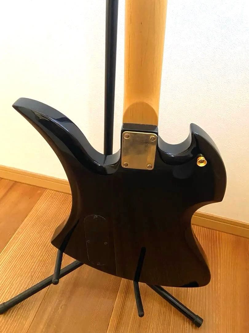 エレキギター ブラック モッキンバードタイプ　hide