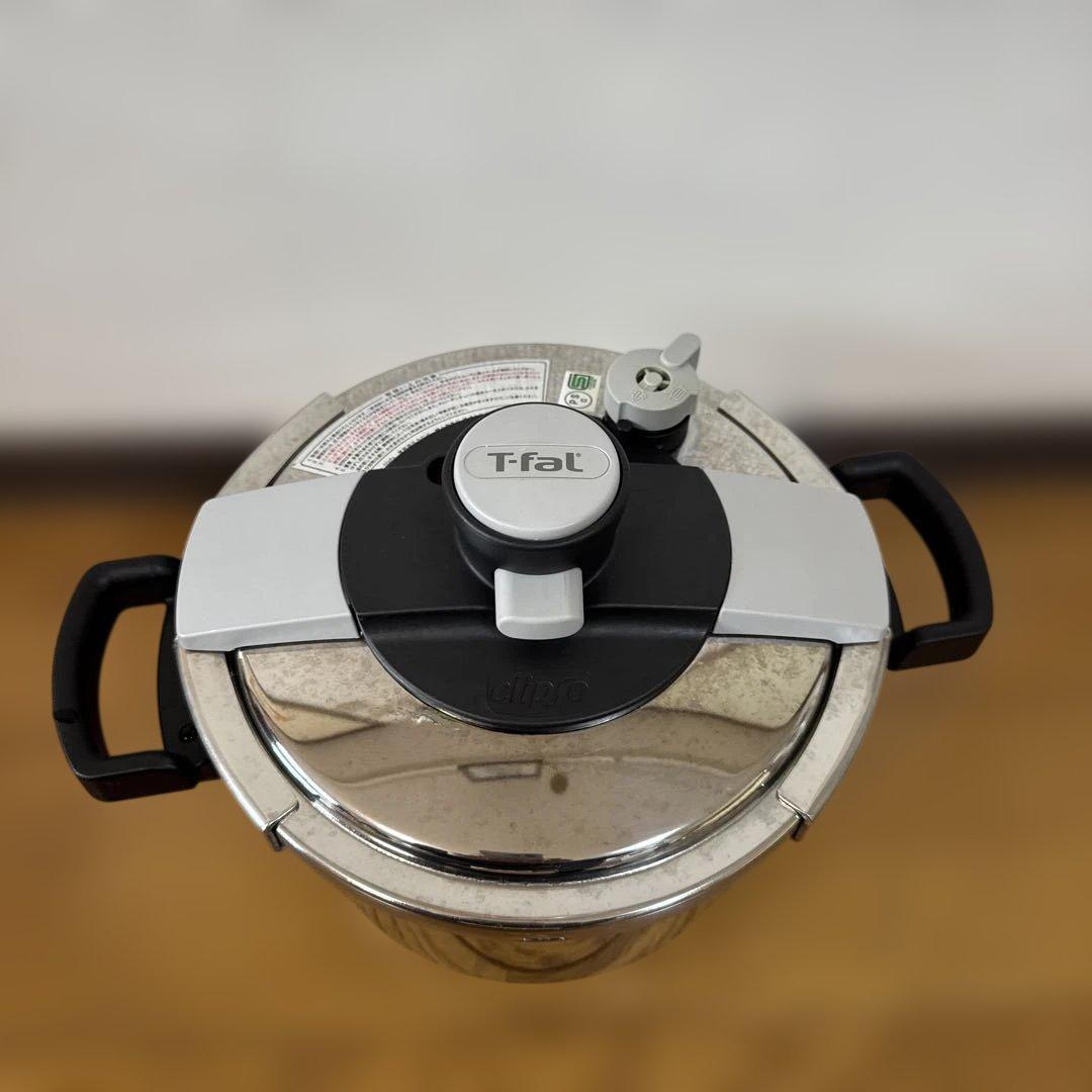 T-fal ティファール　圧力鍋　6.0L 蒸し器付き