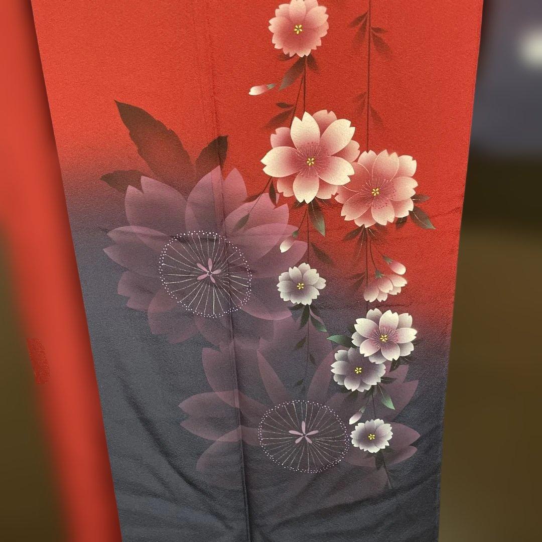 振袖と長襦袢セット　刺繍半衿付き　正絹　桜　赤　トールサイズ　卒業式　袴にも