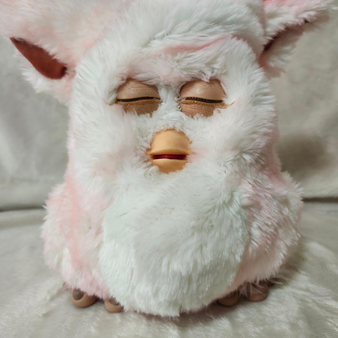 ファービー ストロベリースワール furby 英語版 ファービー2