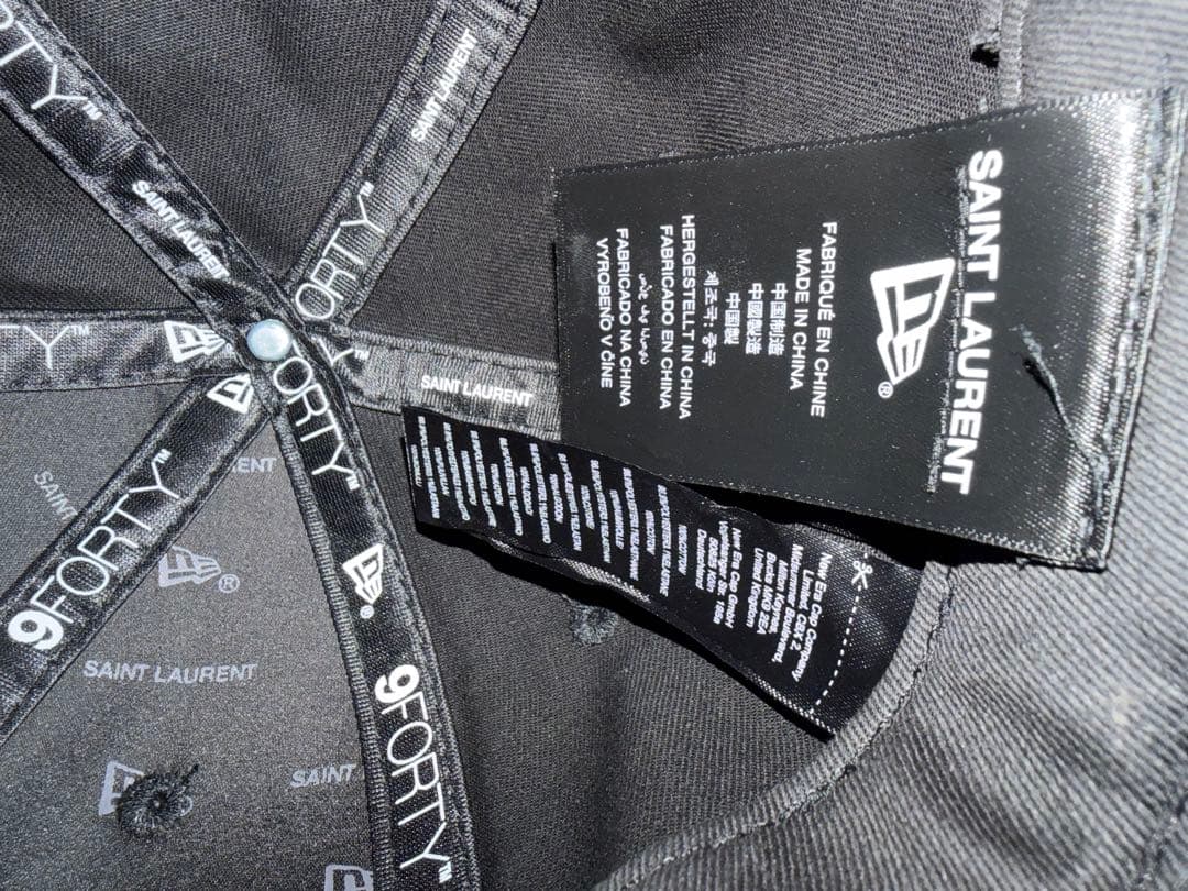 Saint Laurent Neweraコラボレーションキャップ　ユニセックス