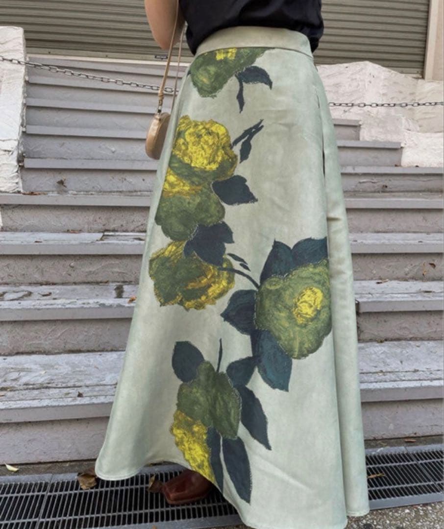 【専用】Ameri ELLIE ASYMMETRY PLEATS SKIRT