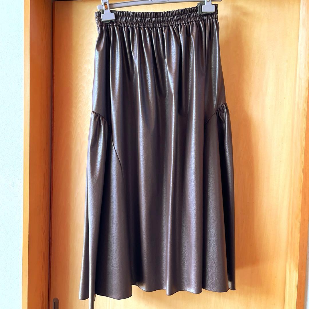 ファビアナフィリッピ　レザースカート