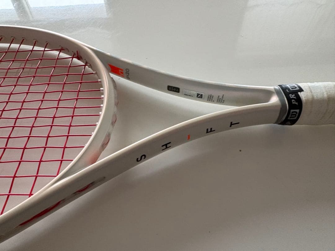 WILSON SHIFT テニスラケット 99/300 V1/16x20 G2