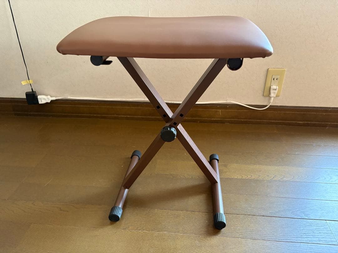 【美品】カリーナ　キーボードスタンド・椅子セット