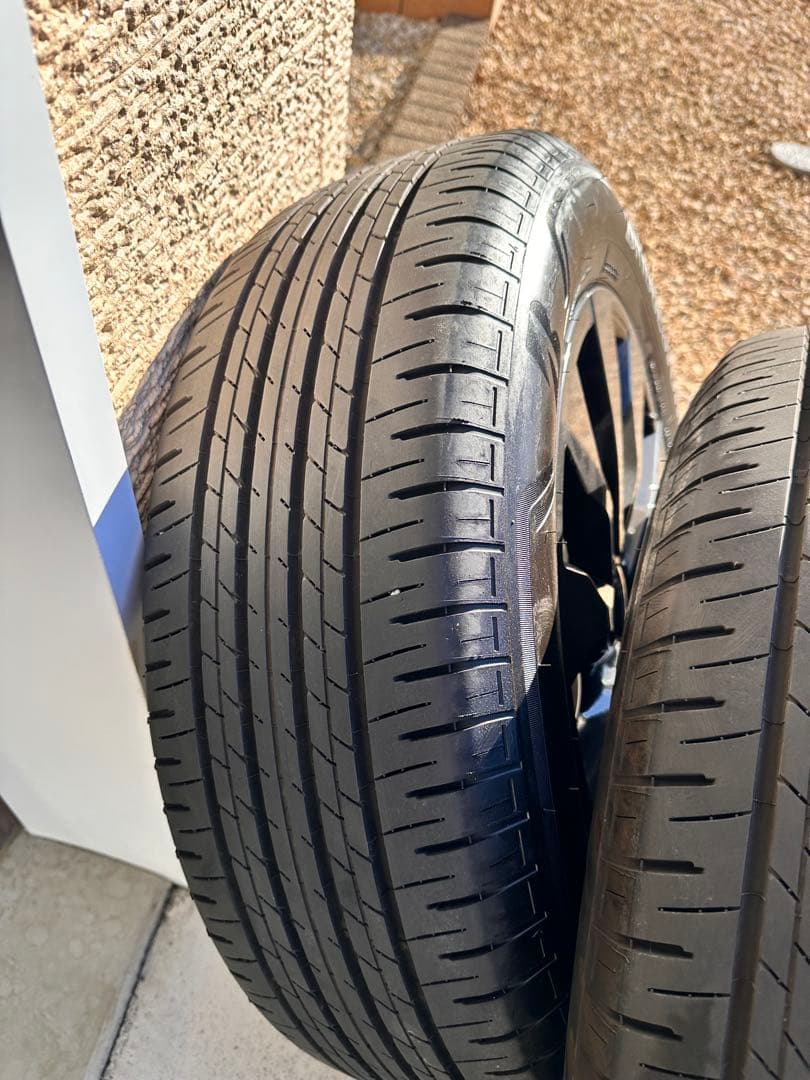 H*3様 スバル　アウトバック純正タイヤ　BT5 ブリヂストン　225-60-1