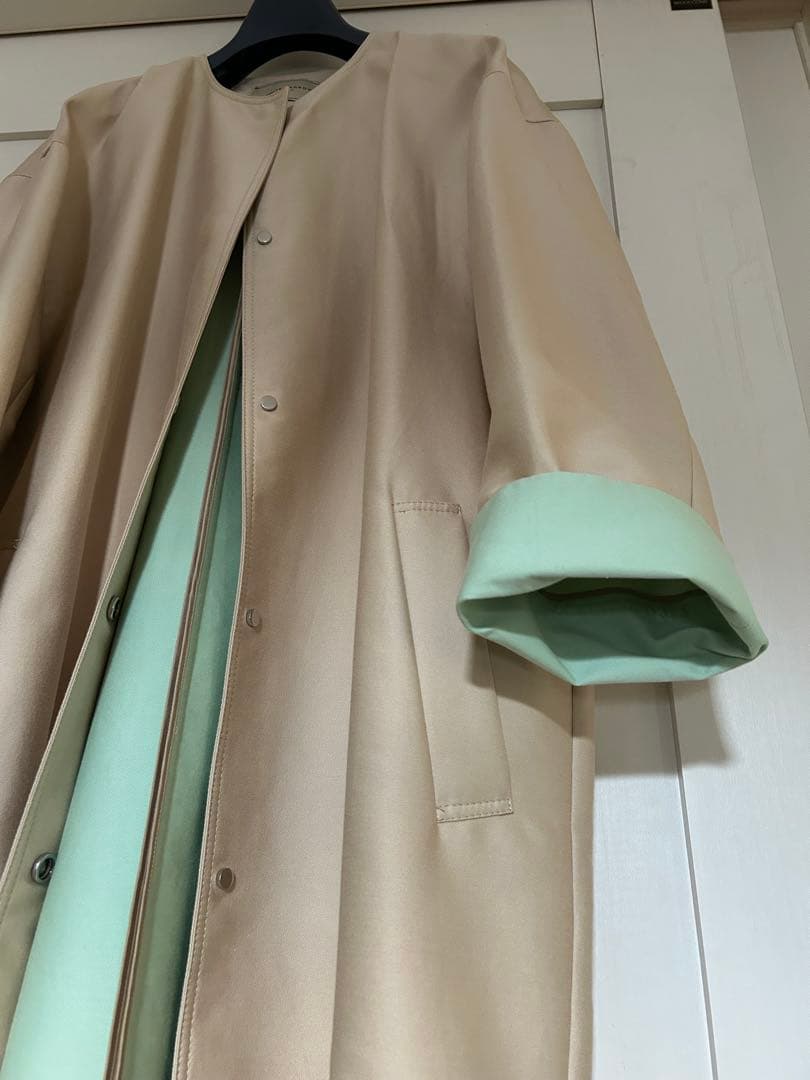 UNITED ARROWS ノーカラー　スプリングコート　　ベージュ　38