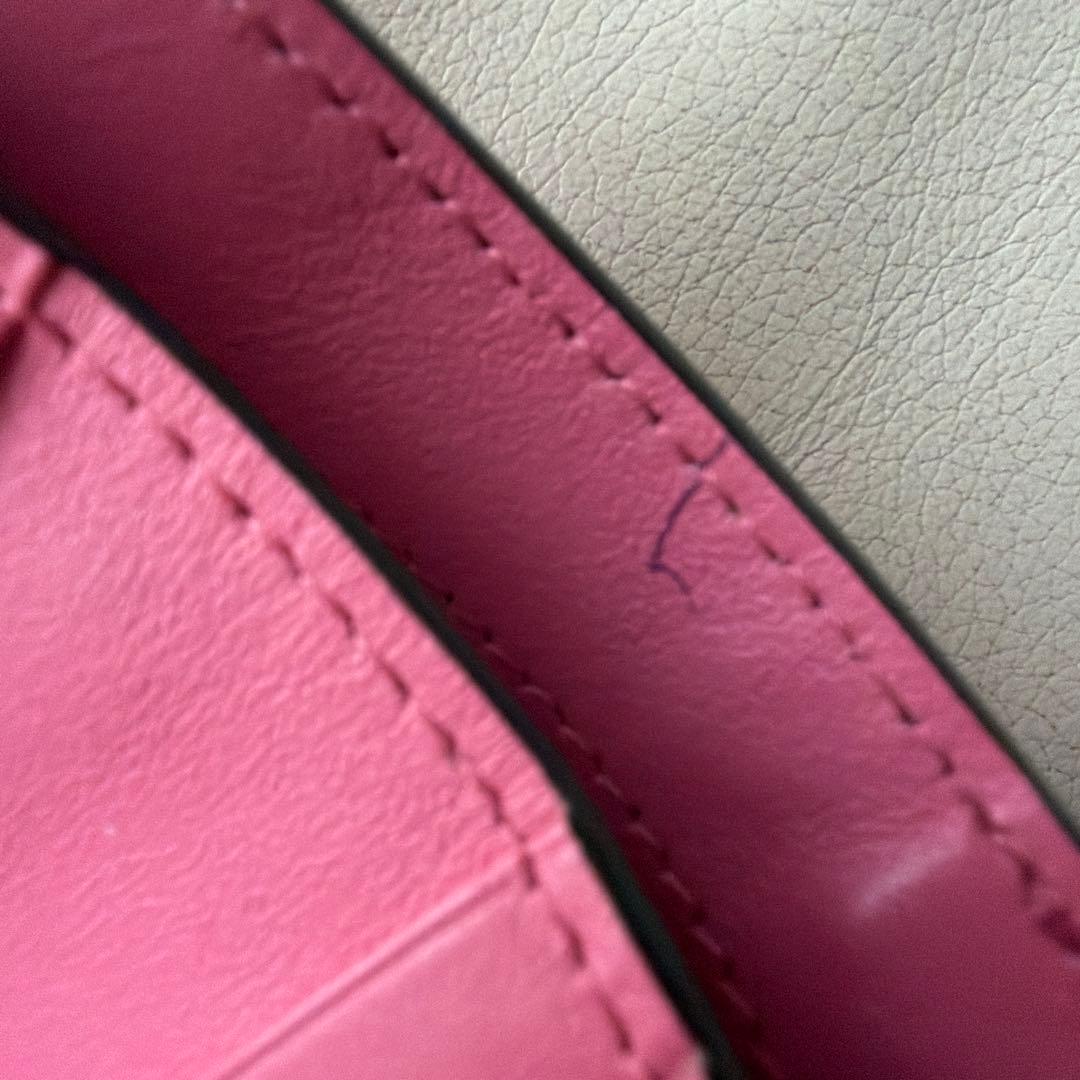 JIMMY CHOO 星型スタッズ 二つ折り財布