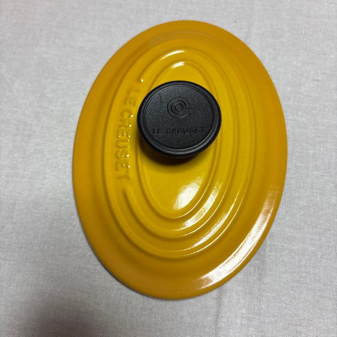 【未使用】ル・クルーゼ ココット オーバル 17cm イエロー