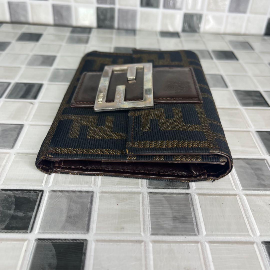 FENDI フェンディ 財布 三つ折り財布