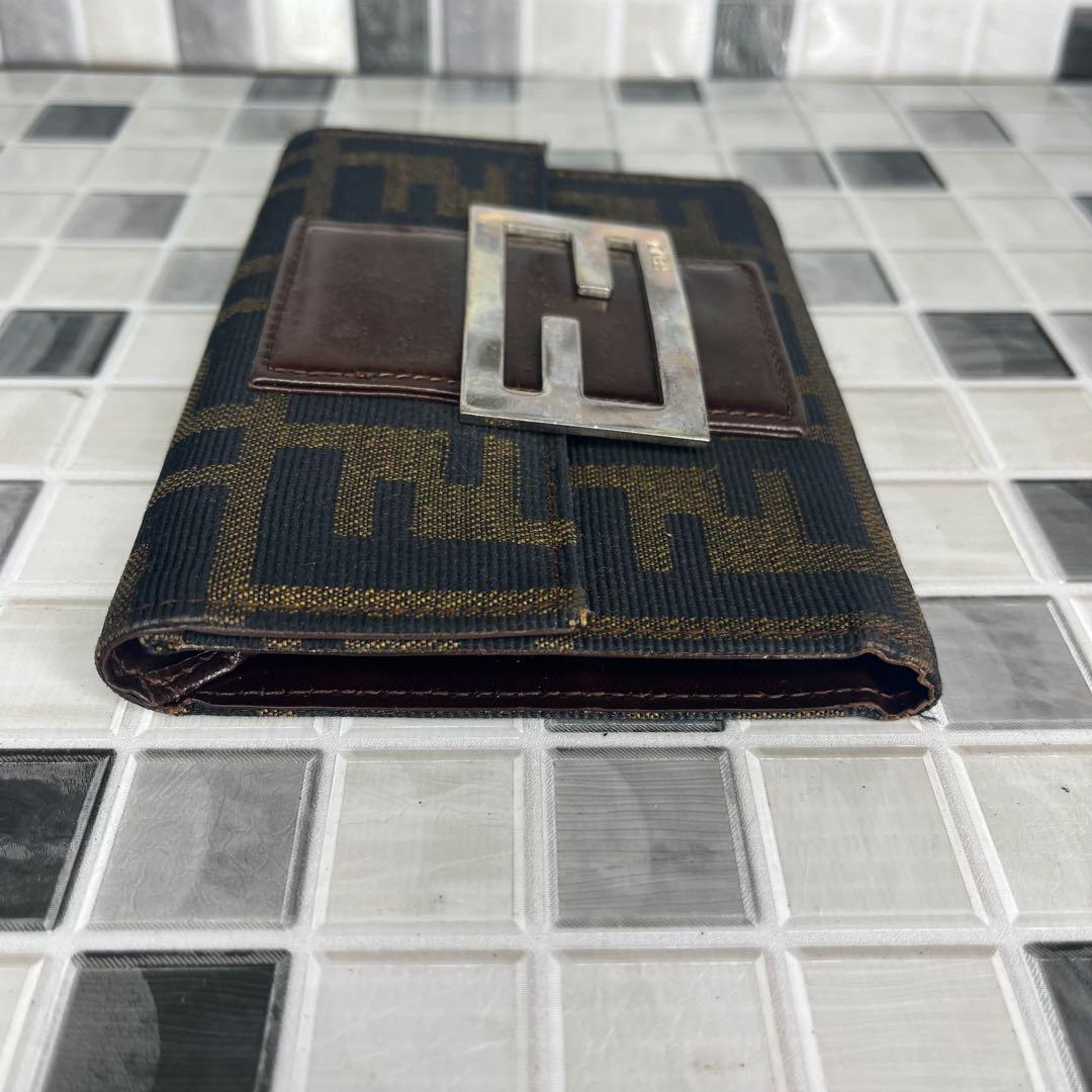 FENDI フェンディ 財布 三つ折り財布