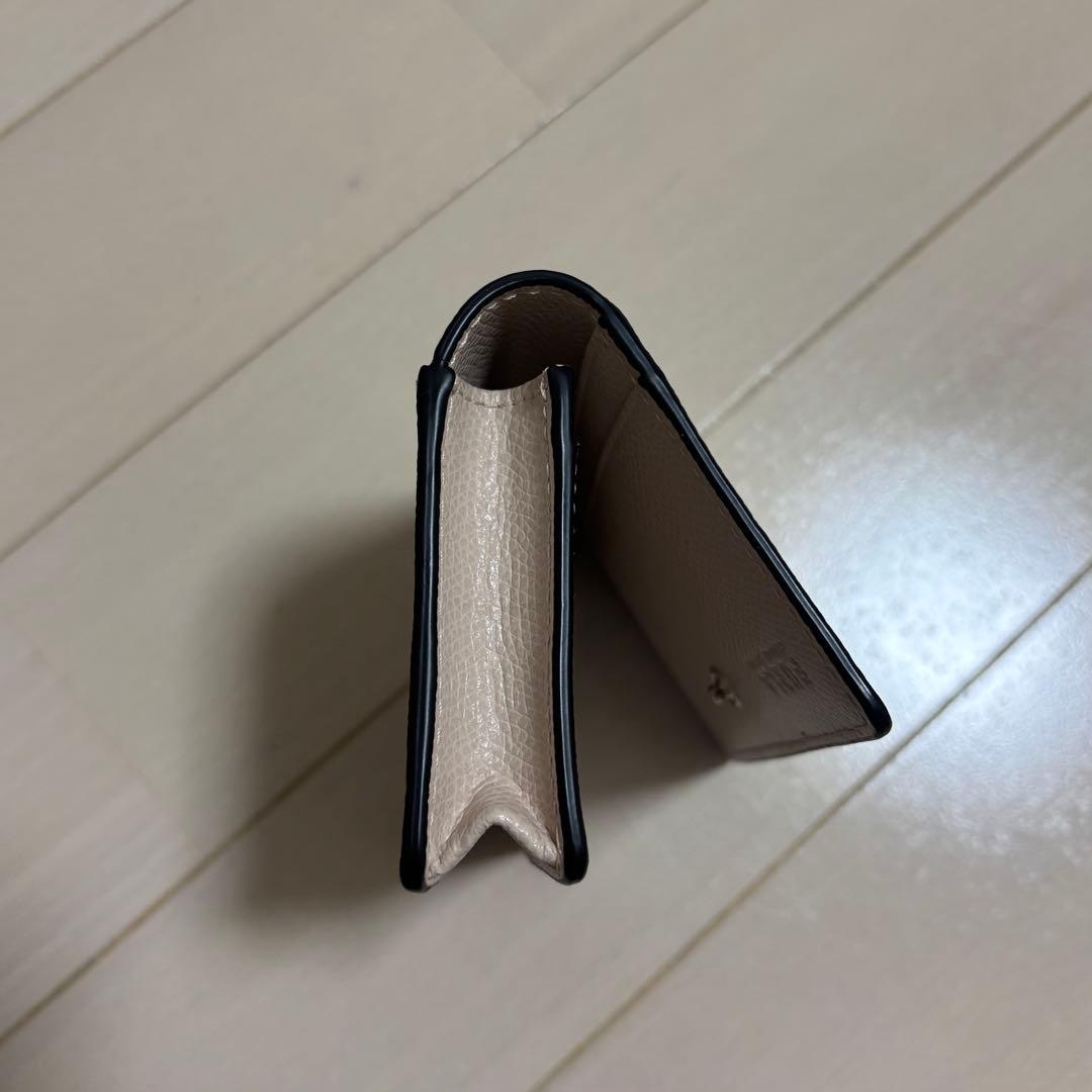 FURLA 名刺入れ ベージュ 箱・巾着袋付き