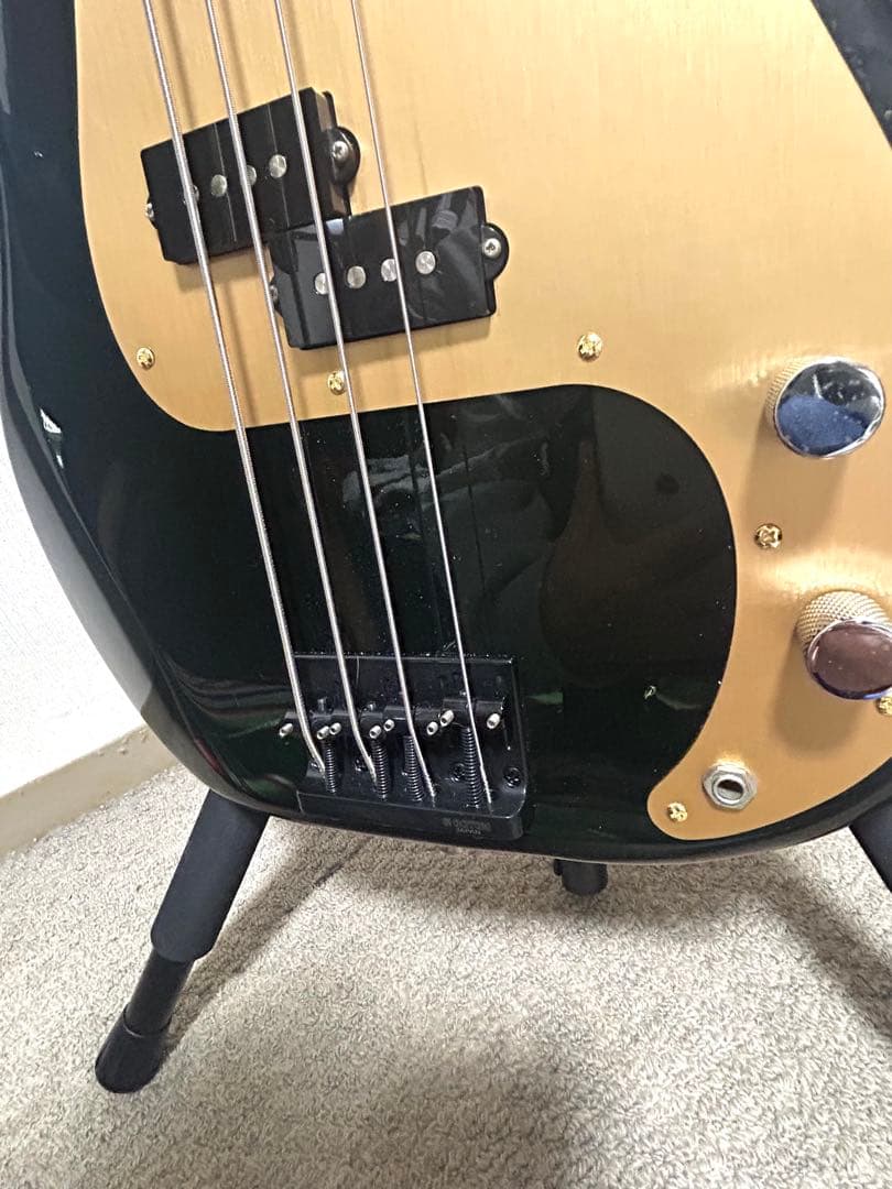 美品Fender Japan ベースギターPB-43. BLK custom