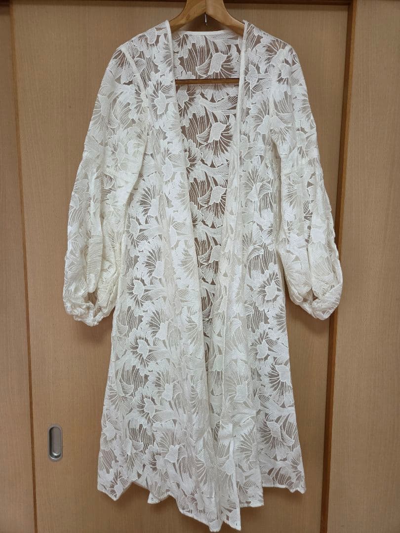 【JENNE】刺繍レースロングガウン