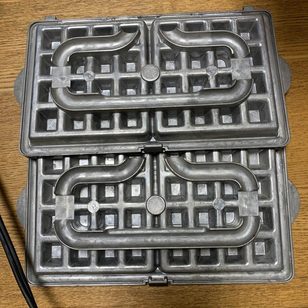 ワッフルメーカー、ホットサンド器
