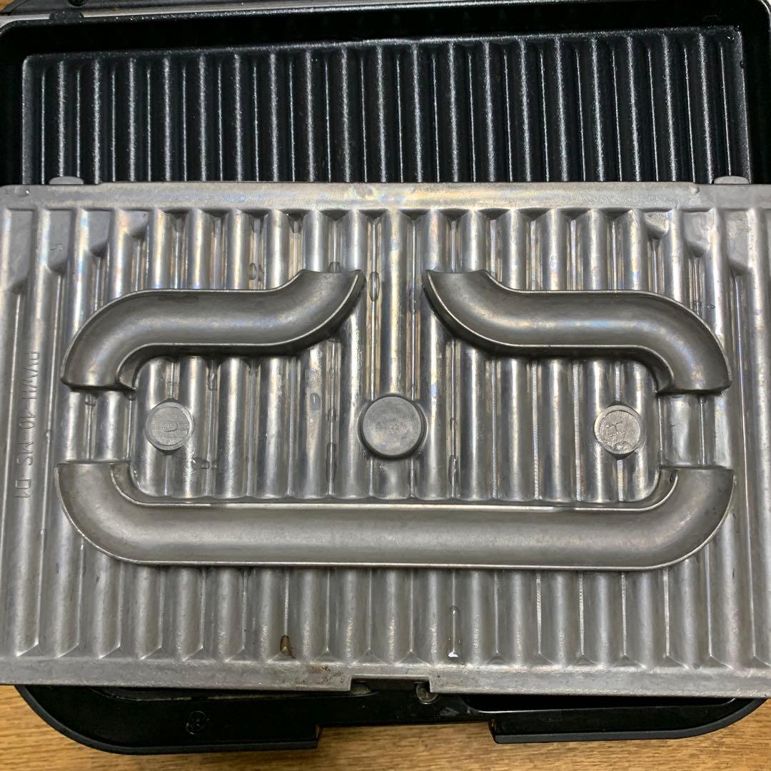 ワッフルメーカー、ホットサンド器