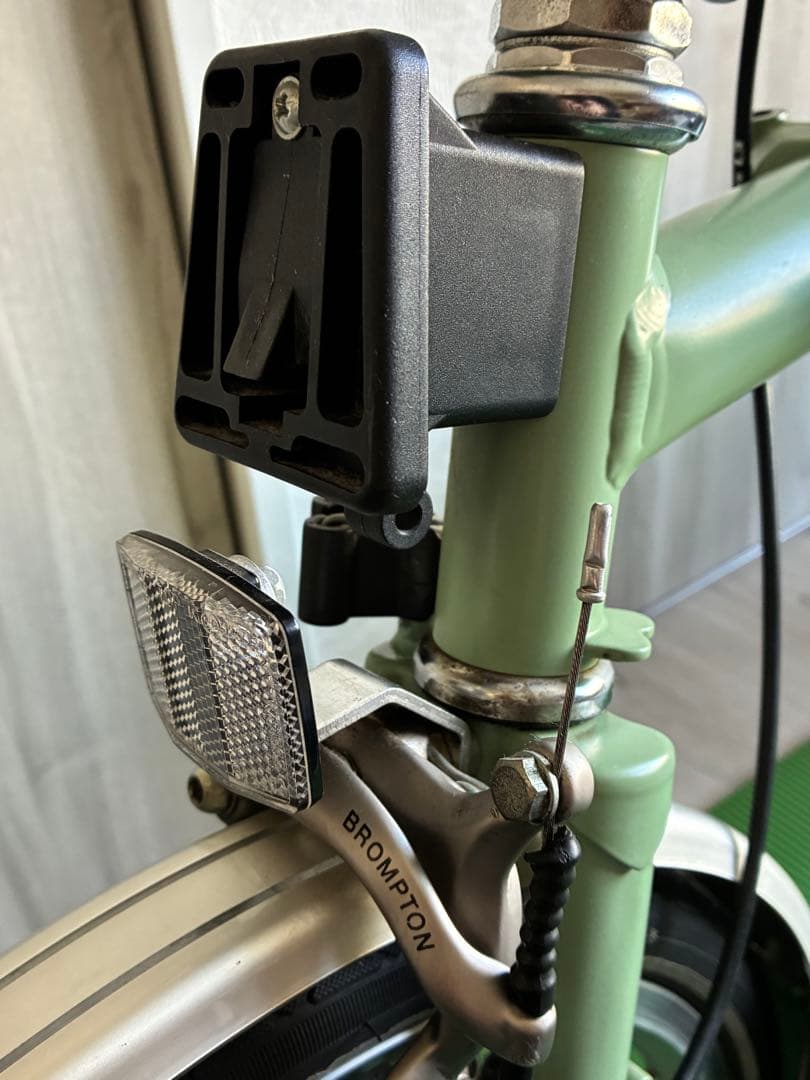 BROMPTON M6L セージグリーン 6速※TOPEAKの空気入れ付属